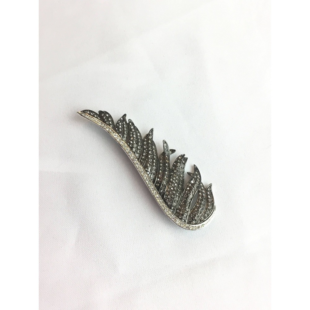 Vintage silver tone half feather‎ rhinestone brooch earthy Boho old money preppy